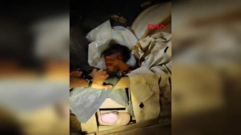 Kaybolan çocuk 9 saatin ardından uyurken bulundu