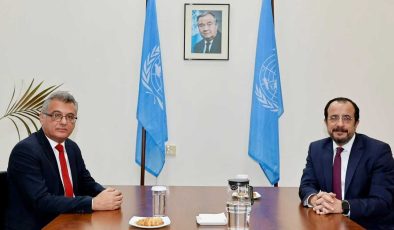 Liderler görüşmesi başladı