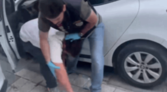 Maltepe ve Kartal'da zehir tacirlerine operasyon
