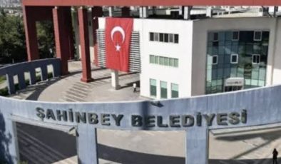 Öğrenci yardımına da reklam parası: AKP’li belediyeden 50 bin TL’lik ihale