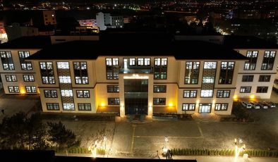 Öğrenci yurdunda asansör kazası! Hastaneye kaldırıldı