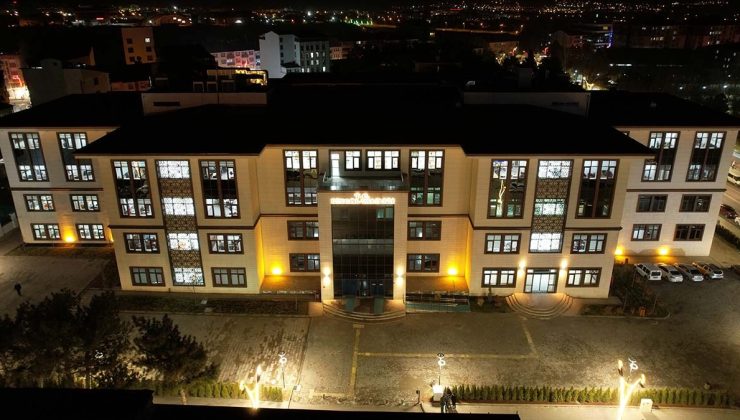 Öğrenci yurdunda asansör kazası! Hastaneye kaldırıldı