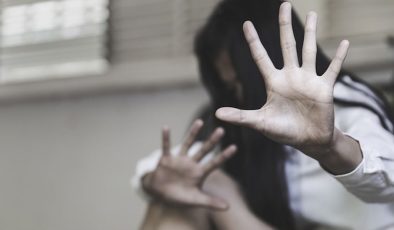 Öğrencisine cinsel istismar suçlamasıyla yargılanan öğretmene 11 yıl hapis
