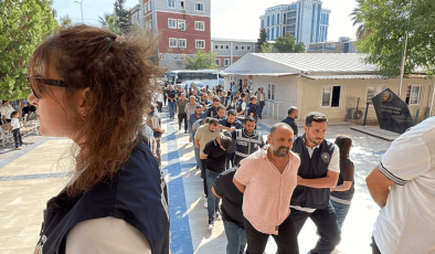 Şanlıurfa merkezli 5 ilde dev bahis operasyonu: Hesaplarından 3,9 milyar TL çıkan 46 şüpheli adliyede!