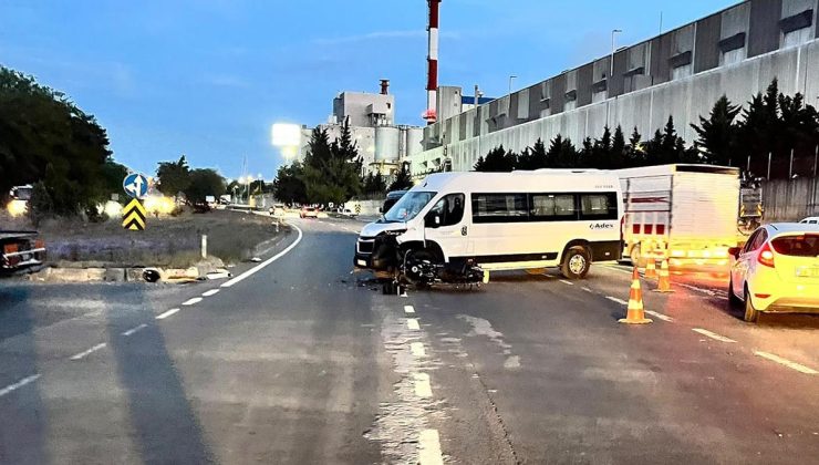 Tekirdağ'da minibüsle çarpışan motosikletin sürücüsü öldü