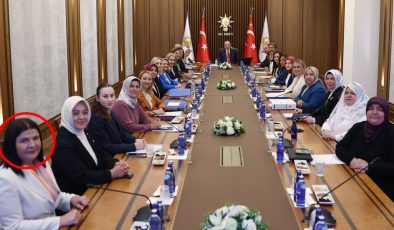 Telefonlara çıkmayan belediye başkanı Erdoğan'ın masasından çıktı