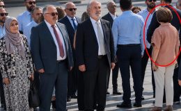 Törene damga vuran an! Belediye başkanı protokole sırtını döndü