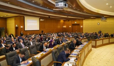 Ulaşım zammında AKP çarkı: Yüzde 15’e hayır, yüzde 25’e evet