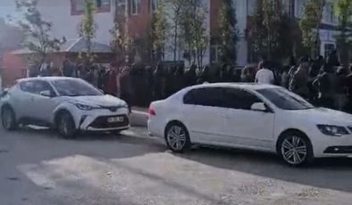 Van'da korku dolu dakikalar! Kız öğrenci okula pompalı tüfekle geldi