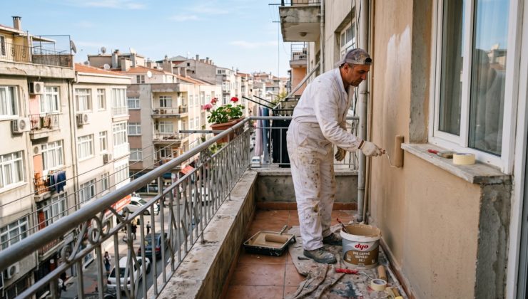 Yargıtay kararı açıklandı: Apartmanda oturanlar balkon duvar rengini değiştirmek zorunda kalacak