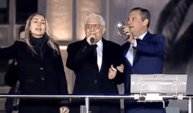 Zülfü Livaneli'den YENİ Parti'ye 'Yiğidim Aslanım' ricası: Artık çalmayın