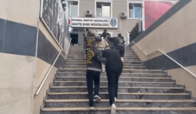 10 sosyal medya fenomenine gözaltı