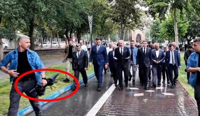 Batman Kayyumu Ekrem Canalp’ın yağmur altındaki “çalışkan yönetici” şovu alay konusu oldu