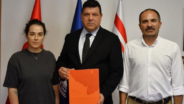 “Depremle Unutmadıklarımız" kitabı DAÜ kütüphanesinde
