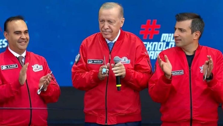 Erdoğan istedi bakan 'roket' türküsü açtı