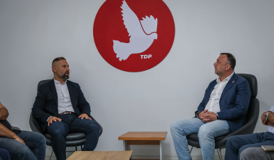 TDP, KTÖS heyetini kabul etti: Çeler, “Eğitimi en önemli yere koyduk”