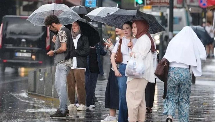 Meteoroloji uyardı: Sıcaklıklar düşüyor, kuvvetli yağış ve rüzgar geliyor