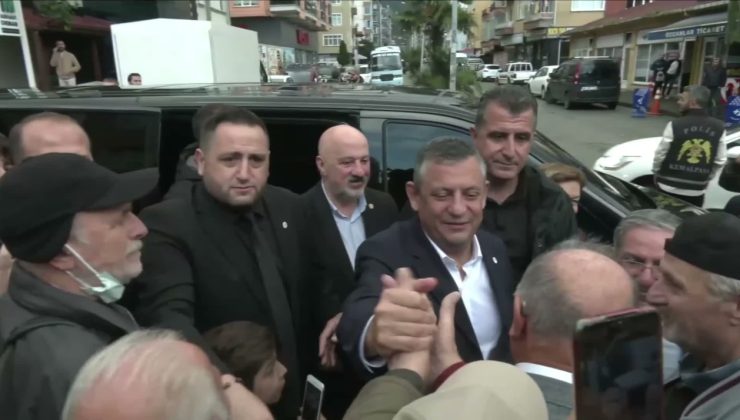 Özgür Özel Arhavi’de… “AK Parti'nin kimyasını bozan insan”