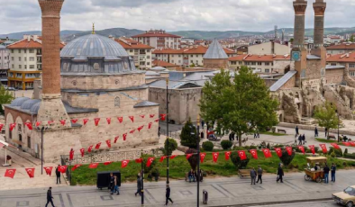 Turistler birden Sivas’a gitmeye başladı