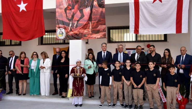 Yeniden inşa edilen Yeşilyurt İlkokulu törenle açıldı